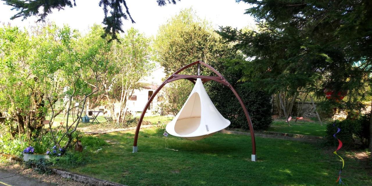 Le Dome Aux Oiseaux Hotel Bérig-Vintrange Kültér fotó
